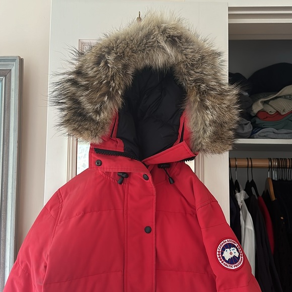 Canada Goose Red Shelburne Parka - Picture 15 of 16